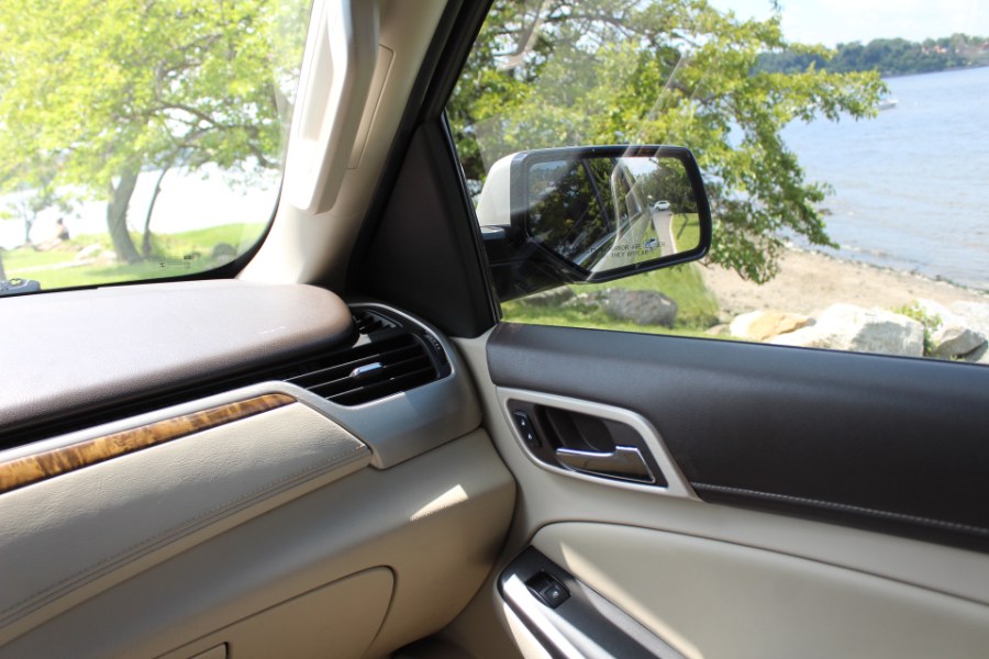 2016 GMC Yukon XL 4WD 4dr Denali, available for sale in Great Neck, New York | Great Neck Car Buyers & Sellers. Great Neck, New York 2016 GMC Yukon XL 4WD 4dr Denali, available for sale in Great Neck, New York | Great Neck Car Buyers & Sellers. Great Neck, New York
