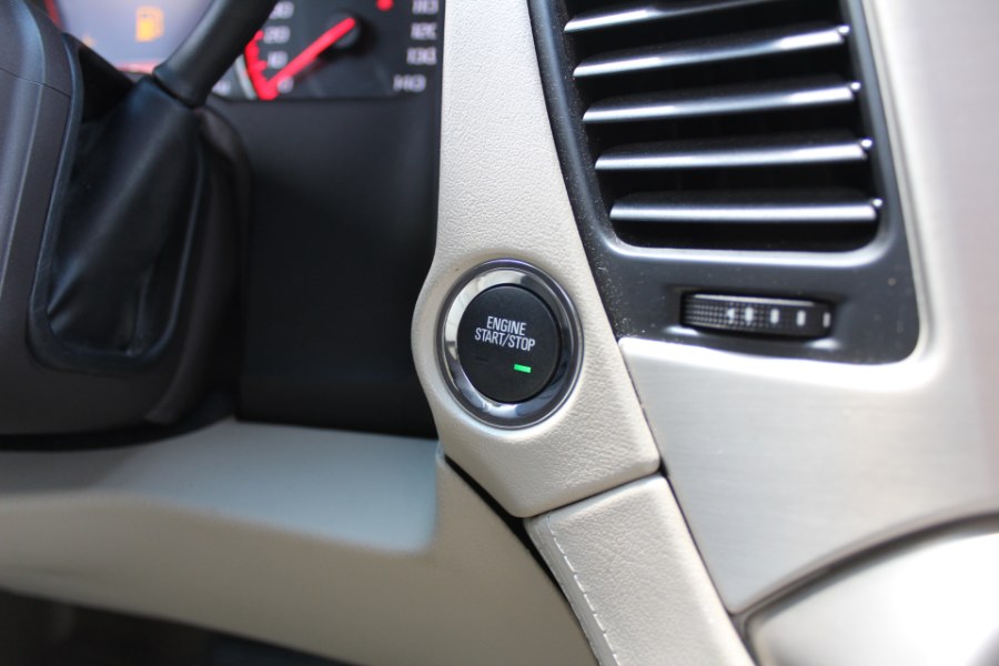 2016 GMC Yukon XL 4WD 4dr Denali, available for sale in Great Neck, New York | Great Neck Car Buyers & Sellers. Great Neck, New York 2016 GMC Yukon XL 4WD 4dr Denali, available for sale in Great Neck, New York | Great Neck Car Buyers & Sellers. Great Neck, New York