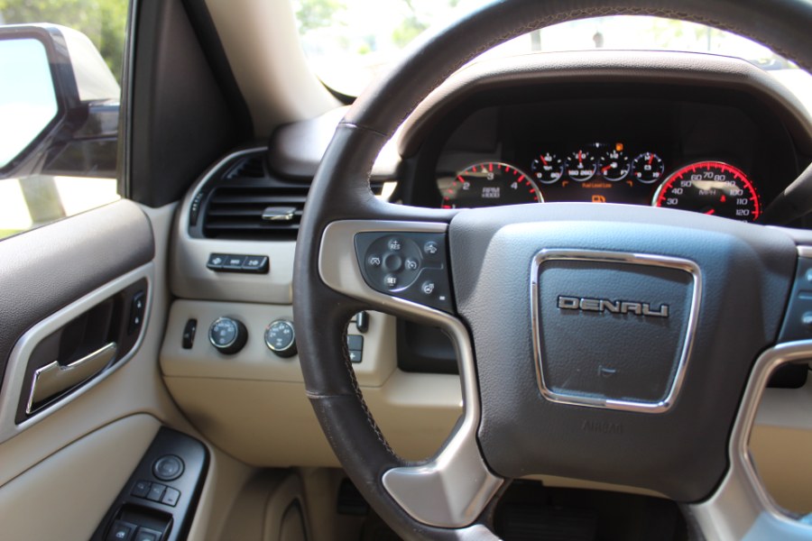 2016 GMC Yukon XL 4WD 4dr Denali, available for sale in Great Neck, New York | Great Neck Car Buyers & Sellers. Great Neck, New York 2016 GMC Yukon XL 4WD 4dr Denali, available for sale in Great Neck, New York | Great Neck Car Buyers & Sellers. Great Neck, New York