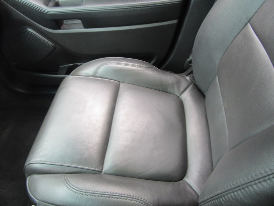 2014 Ford Explorer 4WD 4dr XLT, available for sale in Little Ferry, New Jersey | Royalty Auto Sales. Little Ferry, New Jersey 2014 Ford Explorer 4WD 4dr XLT, available for sale in Little Ferry, New Jersey | Royalty Auto Sales. Little Ferry, New Jersey