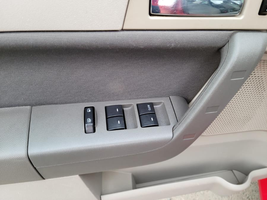 Used Ford Focus 4dr Sdn SE 2008 | Cos Central Auto. Meriden, Connecticut Used Ford Focus 4dr Sdn SE 2008 | Cos Central Auto. Meriden, Connecticut