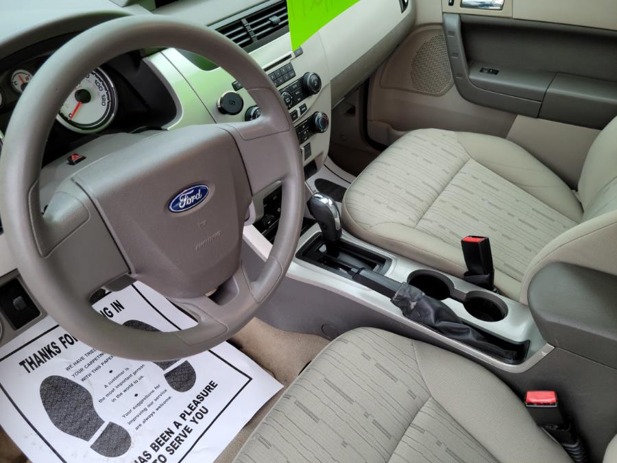 Used Ford Focus 4dr Sdn SE 2008 | Cos Central Auto. Meriden, Connecticut Used Ford Focus 4dr Sdn SE 2008 | Cos Central Auto. Meriden, Connecticut