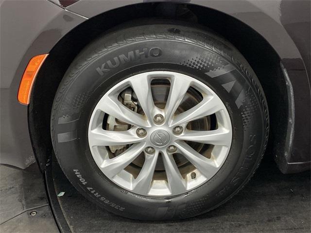 Used Chrysler Pacifica Touring L Plus 2018 | Eastchester Motor Cars. Bronx, New York Used Chrysler Pacifica Touring L Plus 2018 | Eastchester Motor Cars. Bronx, New York