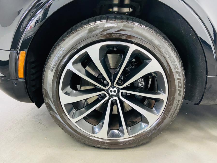 Used Bentley Bentayga W12 Signature AWD 2018 | East Coast Auto Group. Linden, New Jersey Used Bentley Bentayga W12 Signature AWD 2018 | East Coast Auto Group. Linden, New Jersey