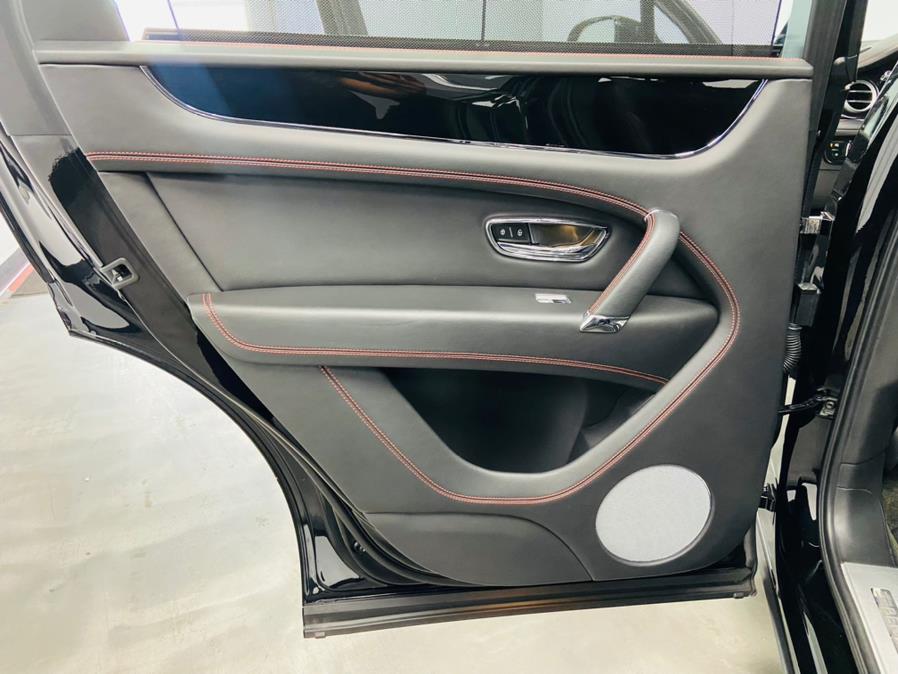 Used Bentley Bentayga W12 Signature AWD 2018 | East Coast Auto Group. Linden, New Jersey Used Bentley Bentayga W12 Signature AWD 2018 | East Coast Auto Group. Linden, New Jersey