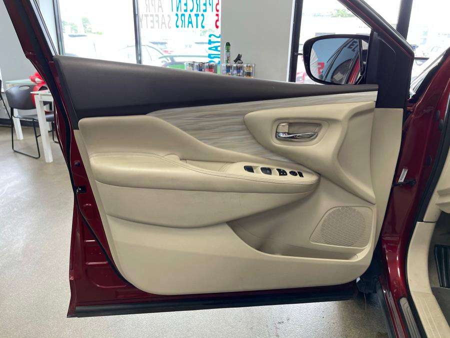 2015 Nissan Murano FWD 4dr S, available for sale in Inwood, New York | 5 Towns Drive. Inwood, New York 2015 Nissan Murano FWD 4dr S, available for sale in Inwood, New York | 5 Towns Drive. Inwood, New York