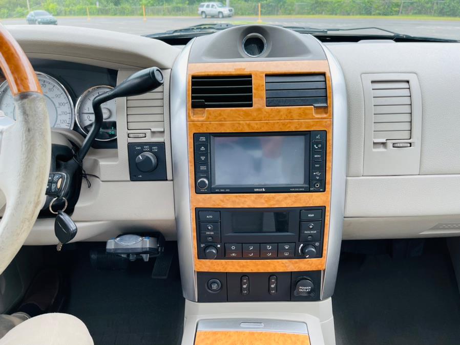 2008 Chrysler Aspen AWD 4dr Limited, available for sale in New Britain, Connecticut | Supreme Automotive. New Britain, Connecticut 2008 Chrysler Aspen AWD 4dr Limited, available for sale in New Britain, Connecticut | Supreme Automotive. New Britain, Connecticut