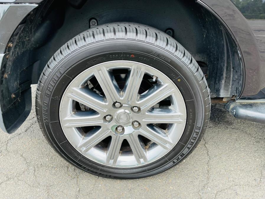 2008 Chrysler Aspen AWD 4dr Limited, available for sale in New Britain, Connecticut | Supreme Automotive. New Britain, Connecticut 2008 Chrysler Aspen AWD 4dr Limited, available for sale in New Britain, Connecticut | Supreme Automotive. New Britain, Connecticut