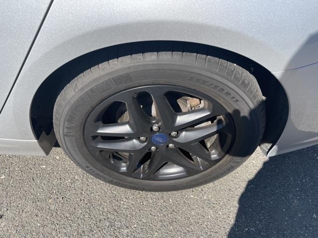 Used Ford Fusion SE 2019 | Blasius Federal Road. Brookfield, Connecticut Used Ford Fusion SE 2019 | Blasius Federal Road. Brookfield, Connecticut