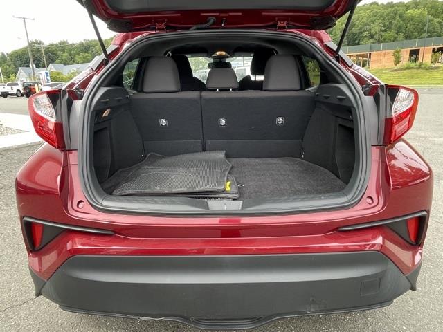 Used Toyota C-hr XLE 2019 | Blasius Federal Road. Brookfield, Connecticut Used Toyota C-hr XLE 2019 | Blasius Federal Road. Brookfield, Connecticut