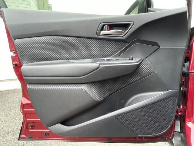 Used Toyota C-hr XLE 2019 | Blasius Federal Road. Brookfield, Connecticut Used Toyota C-hr XLE 2019 | Blasius Federal Road. Brookfield, Connecticut