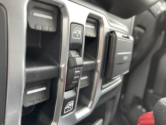 Used Jeep Wrangler Unlimited Sport Altitude 2020 | Blasius Federal Road. Brookfield, Connecticut Used Jeep Wrangler Unlimited Sport Altitude 2020 | Blasius Federal Road. Brookfield, Connecticut