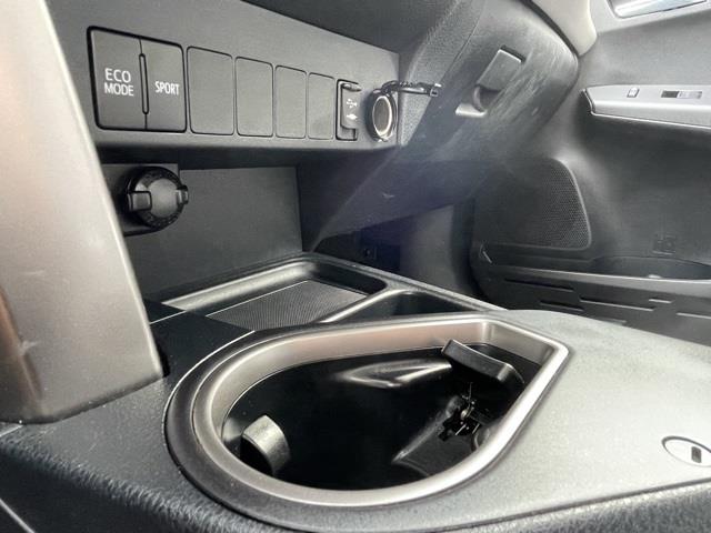 Used Toyota Rav4 XLE 2018 | Blasius Federal Road. Brookfield, Connecticut Used Toyota Rav4 XLE 2018 | Blasius Federal Road. Brookfield, Connecticut