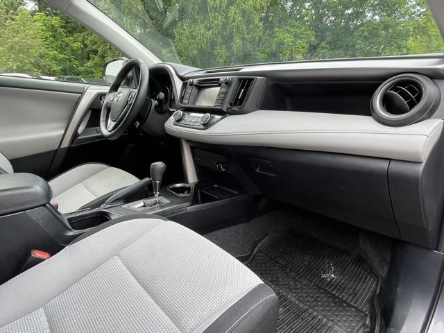 Used Toyota Rav4 XLE 2018 | Blasius Federal Road. Brookfield, Connecticut Used Toyota Rav4 XLE 2018 | Blasius Federal Road. Brookfield, Connecticut