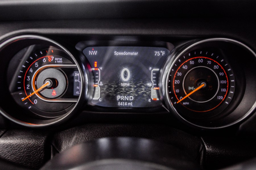 Used Jeep Wrangler Unlimited Sahara 4x4 2020 | 26 Motors Long Island. ELMONT, New York Used Jeep Wrangler Unlimited Sahara 4x4 2020 | 26 Motors Long Island. ELMONT, New York