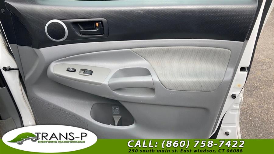 Used Toyota Tacoma V6 4x4 4dr Access Cab 6.1 ft SB 5A 2010 | Trans P LLC. East Windsor, Connecticut Used Toyota Tacoma V6 4x4 4dr Access Cab 6.1 ft SB 5A 2010 | Trans P LLC. East Windsor, Connecticut