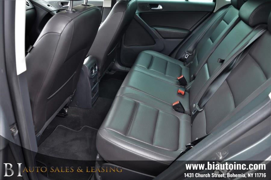2014 Volkswagen Tiguan 4MOTION 4dr Auto SEL, available for sale in Bohemia, New York | B I Auto Sales. Bohemia, New York 2014 Volkswagen Tiguan 4MOTION 4dr Auto SEL, available for sale in Bohemia, New York | B I Auto Sales. Bohemia, New York