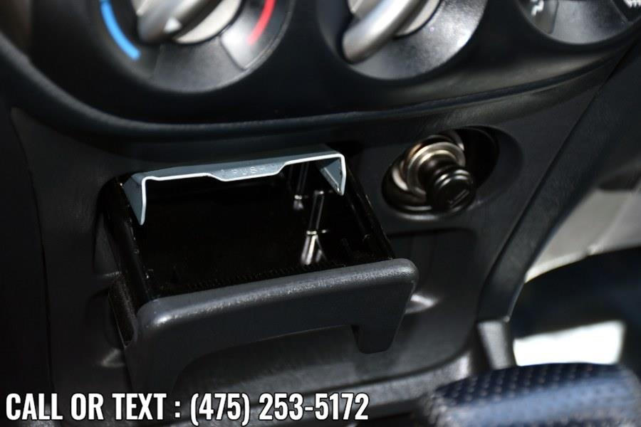 Used Toyota RAV4 4dr Auto 4WD 2004 | Highline Car Connection. Waterbury, Connecticut Used Toyota RAV4 4dr Auto 4WD 2004 | Highline Car Connection. Waterbury, Connecticut