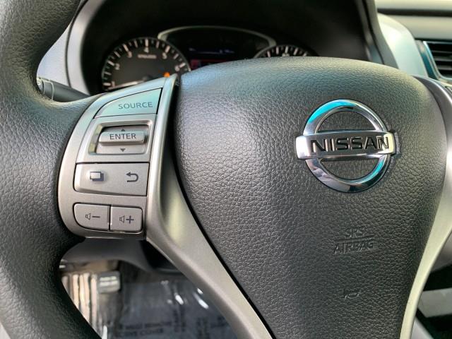 Used Nissan Altima 2.5 S 2015 | Valentine Motor Company. Forestville, Maryland Used Nissan Altima 2.5 S 2015 | Valentine Motor Company. Forestville, Maryland