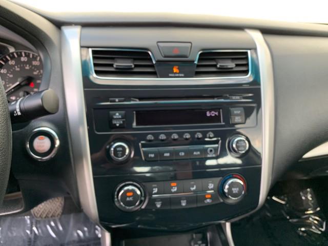 Used Nissan Altima 2.5 S 2015 | Valentine Motor Company. Forestville, Maryland Used Nissan Altima 2.5 S 2015 | Valentine Motor Company. Forestville, Maryland