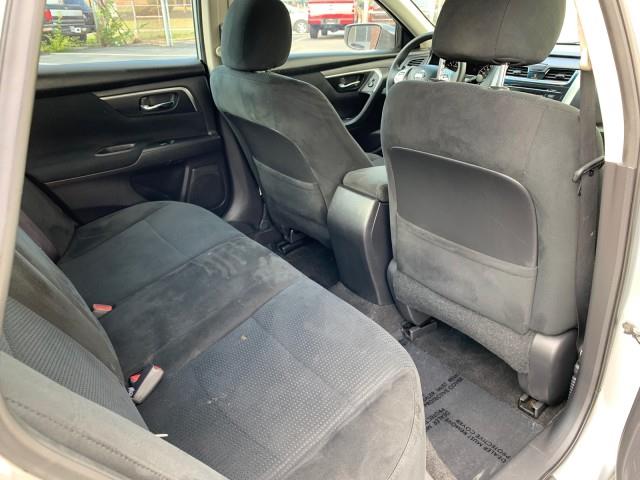 Used Nissan Altima 2.5 S 2015 | Valentine Motor Company. Forestville, Maryland Used Nissan Altima 2.5 S 2015 | Valentine Motor Company. Forestville, Maryland