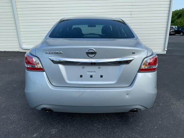 Used Nissan Altima 2.5 S 2015 | Valentine Motor Company. Forestville, Maryland Used Nissan Altima 2.5 S 2015 | Valentine Motor Company. Forestville, Maryland
