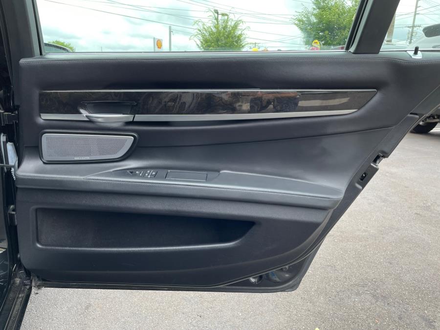 Used BMW 7 Series 4dr Sdn 750Li xDrive AWD 2014 | Sunrise Auto Sales. Rosedale, New York Used BMW 7 Series 4dr Sdn 750Li xDrive AWD 2014 | Sunrise Auto Sales. Rosedale, New York