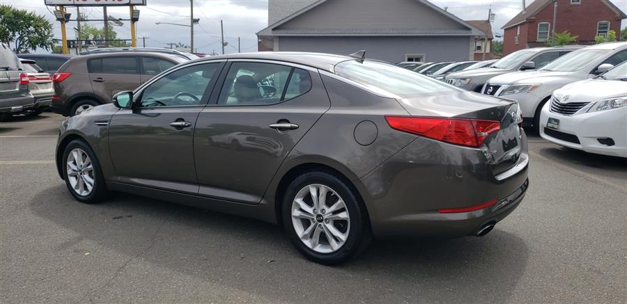 Used Kia Optima 4dr Sdn 2.0T Auto EX 2011 | Victoria Preowned Autos Inc. Little Ferry, New Jersey Used Kia Optima 4dr Sdn 2.0T Auto EX 2011 | Victoria Preowned Autos Inc. Little Ferry, New Jersey