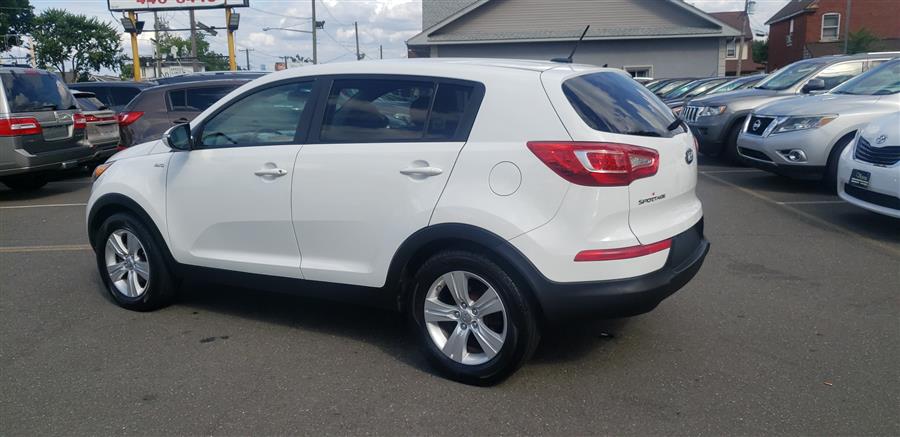 2013 Kia Sportage AWD 4dr LX, available for sale in Little Ferry, New Jersey | Victoria Preowned Autos Inc. Little Ferry, New Jersey 2013 Kia Sportage AWD 4dr LX, available for sale in Little Ferry, New Jersey | Victoria Preowned Autos Inc. Little Ferry, New Jersey