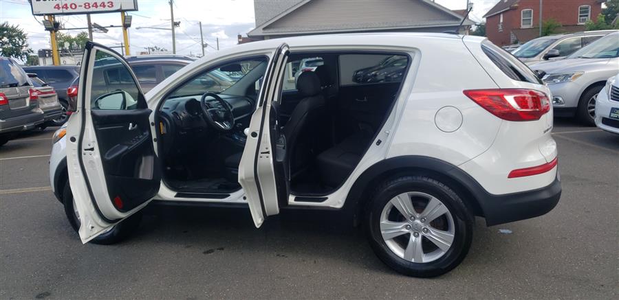 2013 Kia Sportage AWD 4dr LX, available for sale in Little Ferry, New Jersey | Victoria Preowned Autos Inc. Little Ferry, New Jersey 2013 Kia Sportage AWD 4dr LX, available for sale in Little Ferry, New Jersey | Victoria Preowned Autos Inc. Little Ferry, New Jersey