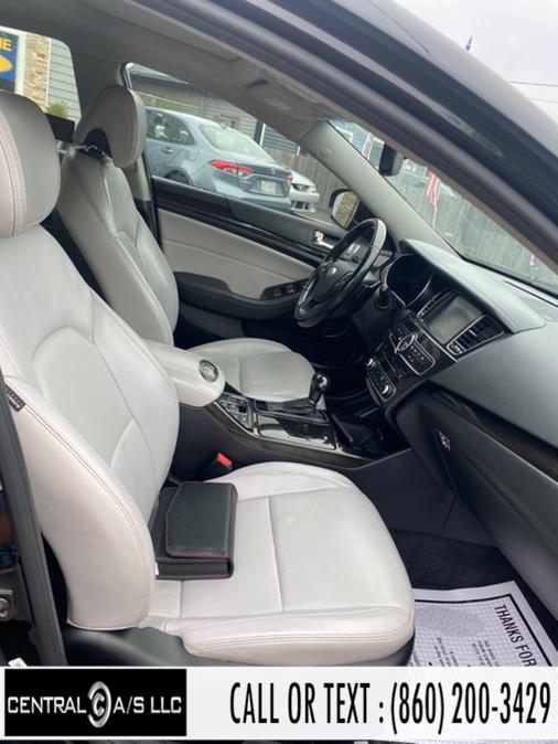 Used Kia Cadenza 4dr Sdn Premium 2014 | Central A/S LLC. East Windsor, Connecticut Used Kia Cadenza 4dr Sdn Premium 2014 | Central A/S LLC. East Windsor, Connecticut