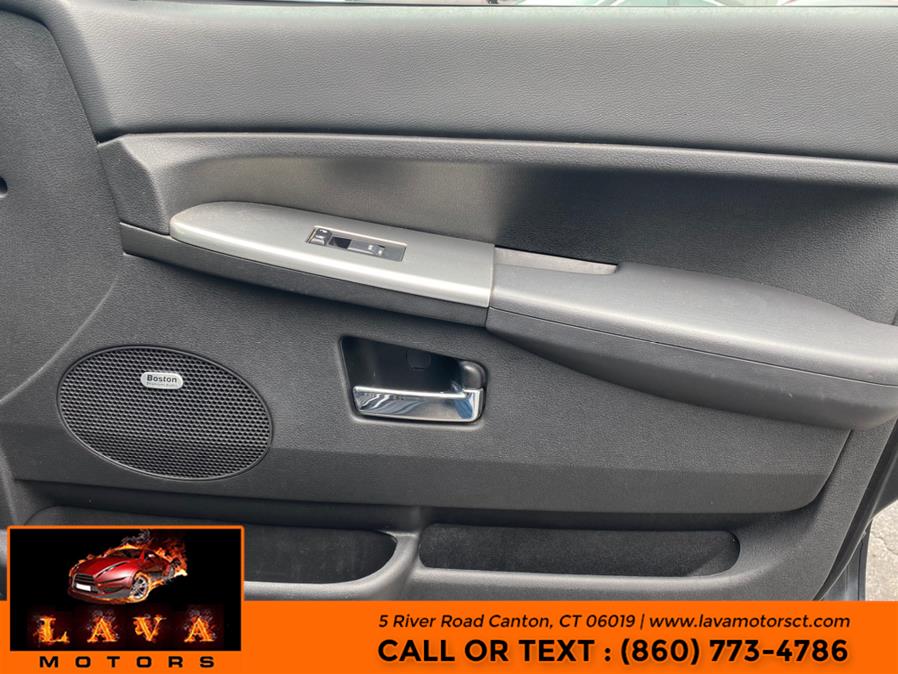 2010 Jeep Grand Cherokee 4WD 4dr Laredo, available for sale in Canton, Connecticut | Lava Motors. Canton, Connecticut 2010 Jeep Grand Cherokee 4WD 4dr Laredo, available for sale in Canton, Connecticut | Lava Motors. Canton, Connecticut