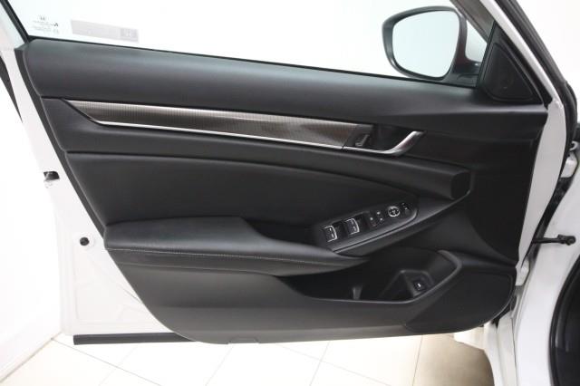 Used Honda Accord Sedan Sport 1.5T w/ rearCam 2019 | Car Revolution. Maple Shade, New Jersey Used Honda Accord Sedan Sport 1.5T w/ rearCam 2019 | Car Revolution. Maple Shade, New Jersey