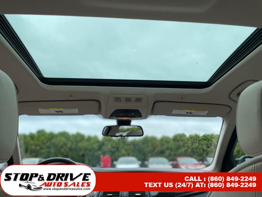 2013 BMW 5 Series 4dr Sdn 535i xDrive AWD, available for sale in East Windsor, Connecticut | Stop & Drive Auto Sales. East Windsor, Connecticut 2013 BMW 5 Series 4dr Sdn 535i xDrive AWD, available for sale in East Windsor, Connecticut | Stop & Drive Auto Sales. East Windsor, Connecticut