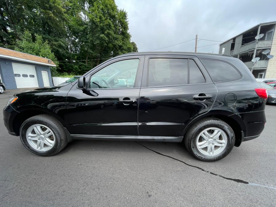 Used Hyundai Santa Fe FWD 4dr I4 Auto GLS 2011 | Auto Match LLC. Waterbury, Connecticut Used Hyundai Santa Fe FWD 4dr I4 Auto GLS 2011 | Auto Match LLC. Waterbury, Connecticut