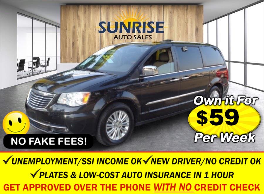 2014 Chrysler Town & Country 4dr Wgn Limited, available for sale in Elmont, New York | Sunrise of Elmont. Elmont, New York