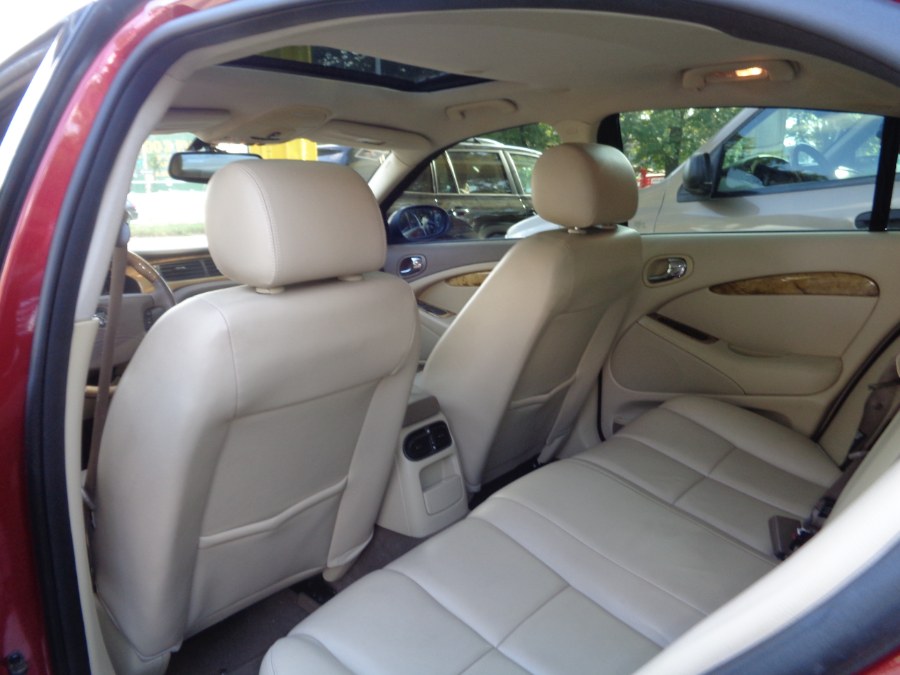 2006 Jaguar S-TYPE 4dr Sdn 3.0. CLEAN CARFAX!!!, available for sale in Elmont, New York | Sunrise of Elmont. Elmont, New York 2006 Jaguar S-TYPE 4dr Sdn 3.0. CLEAN CARFAX!!!, available for sale in Elmont, New York | Sunrise of Elmont. Elmont, New York