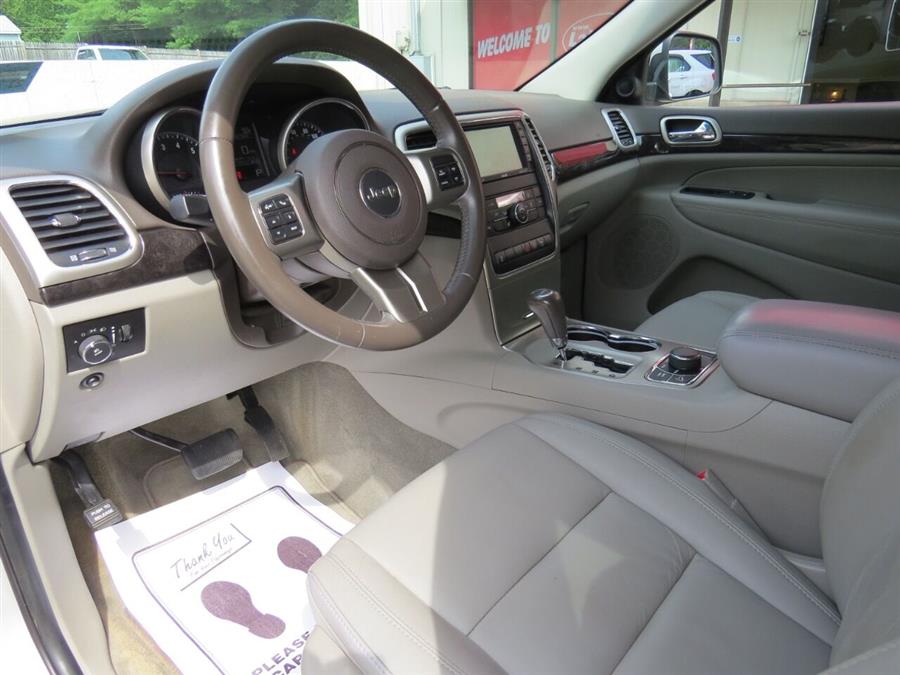 Used Jeep Grand Cherokee Laredo 4x4 4dr SUV 2012 | Lake City Exports Inc. Auburn, Maine Used Jeep Grand Cherokee Laredo 4x4 4dr SUV 2012 | Lake City Exports Inc. Auburn, Maine