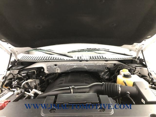 2017 Ford Expedition XLT 4x4, available for sale in Naugatuck, Connecticut | J&M Automotive Sls&Svc LLC. Naugatuck, Connecticut 2017 Ford Expedition XLT 4x4, available for sale in Naugatuck, Connecticut | J&M Automotive Sls&Svc LLC. Naugatuck, Connecticut