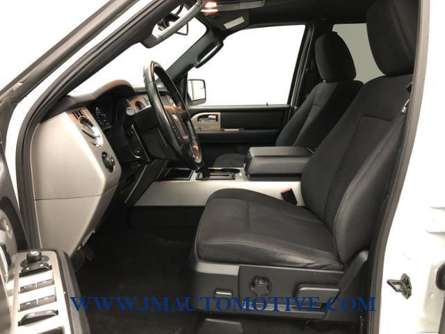 2017 Ford Expedition XLT 4x4, available for sale in Naugatuck, Connecticut | J&M Automotive Sls&Svc LLC. Naugatuck, Connecticut 2017 Ford Expedition XLT 4x4, available for sale in Naugatuck, Connecticut | J&M Automotive Sls&Svc LLC. Naugatuck, Connecticut