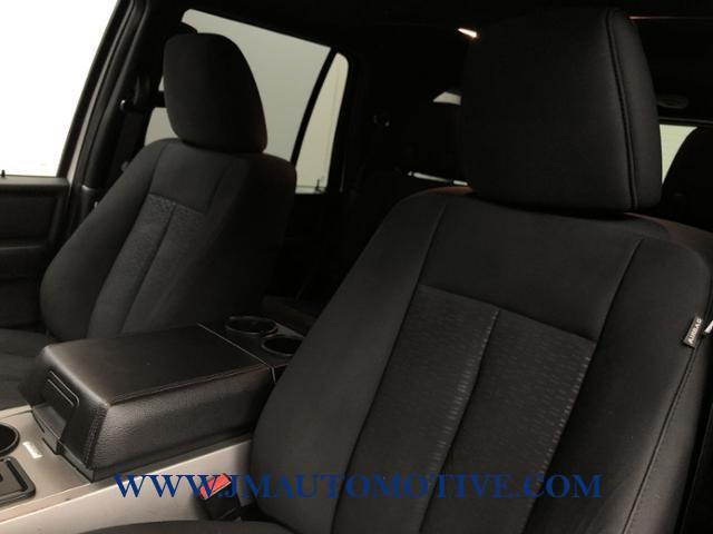 2017 Ford Expedition XLT 4x4, available for sale in Naugatuck, Connecticut | J&M Automotive Sls&Svc LLC. Naugatuck, Connecticut 2017 Ford Expedition XLT 4x4, available for sale in Naugatuck, Connecticut | J&M Automotive Sls&Svc LLC. Naugatuck, Connecticut