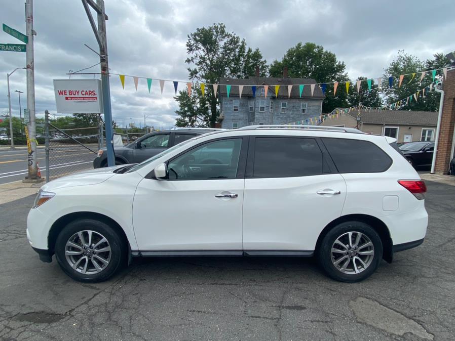 Used Nissan Pathfinder 4WD 4dr SV 2013 | VEB Auto Sales. Hartford, Connecticut Used Nissan Pathfinder 4WD 4dr SV 2013 | VEB Auto Sales. Hartford, Connecticut