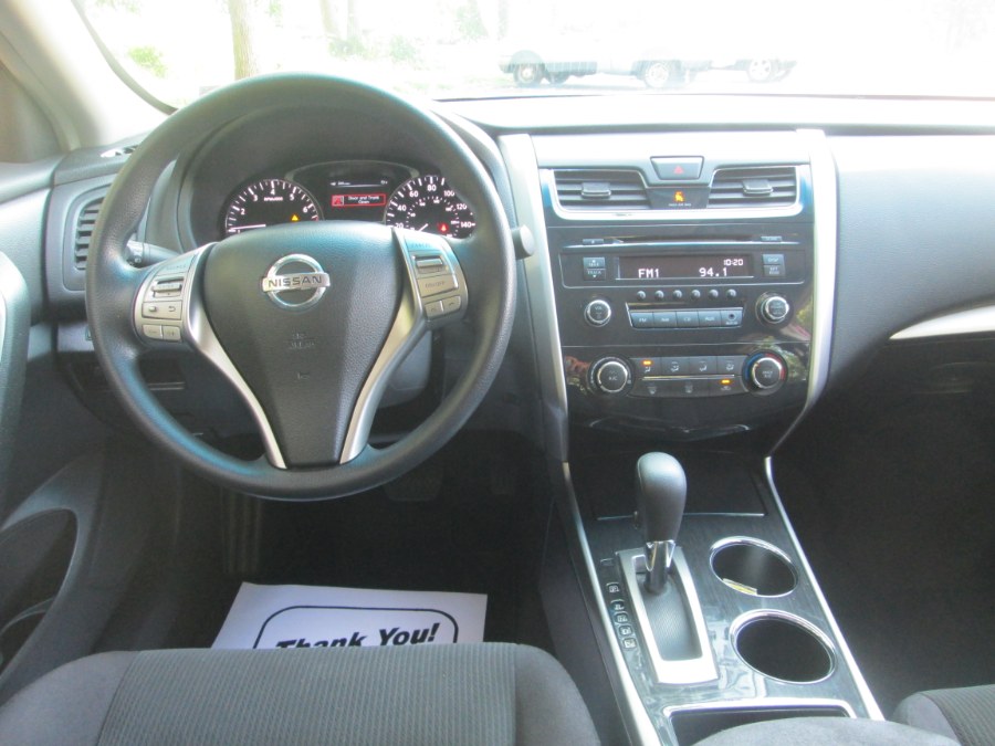 2013 Nissan Altima 4dr Sdn I4 2.5 S, available for sale in Levittown, Pennsylvania | Levittown Auto. Levittown, Pennsylvania 2013 Nissan Altima 4dr Sdn I4 2.5 S, available for sale in Levittown, Pennsylvania | Levittown Auto. Levittown, Pennsylvania