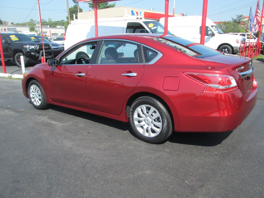 2013 Nissan Altima 4dr Sdn I4 2.5 S, available for sale in Levittown, Pennsylvania | Levittown Auto. Levittown, Pennsylvania 2013 Nissan Altima 4dr Sdn I4 2.5 S, available for sale in Levittown, Pennsylvania | Levittown Auto. Levittown, Pennsylvania