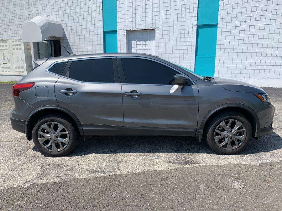 2017 Nissan Rogue Sport FWD S, available for sale in Milford, Connecticut | Dealertown Auto Wholesalers. Milford, Connecticut 2017 Nissan Rogue Sport FWD S, available for sale in Milford, Connecticut | Dealertown Auto Wholesalers. Milford, Connecticut