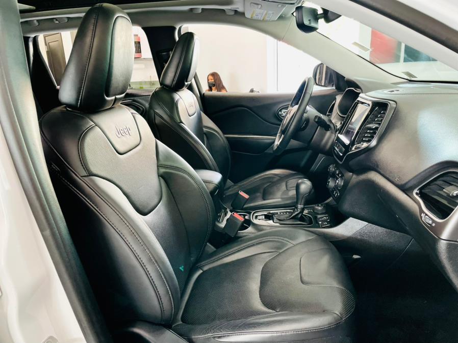 Used Jeep Cherokee Limited 4x4 2019 | Luxury Motor Club. Franklin Square, New York Used Jeep Cherokee Limited 4x4 2019 | Luxury Motor Club. Franklin Square, New York