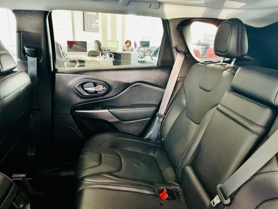 Used Jeep Cherokee Limited 4x4 2019 | Luxury Motor Club. Franklin Square, New York Used Jeep Cherokee Limited 4x4 2019 | Luxury Motor Club. Franklin Square, New York