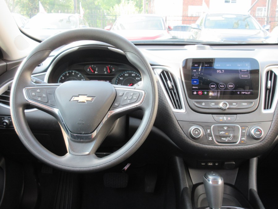 Used Chevrolet Malibu 4dr Sdn LS w/1FL 2020 | Route 27 Auto Mall. Linden, New Jersey Used Chevrolet Malibu 4dr Sdn LS w/1FL 2020 | Route 27 Auto Mall. Linden, New Jersey