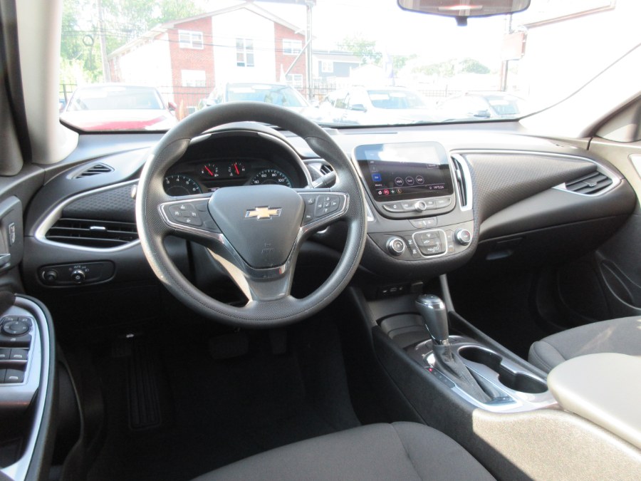 Used Chevrolet Malibu 4dr Sdn LS w/1FL 2020 | Route 27 Auto Mall. Linden, New Jersey Used Chevrolet Malibu 4dr Sdn LS w/1FL 2020 | Route 27 Auto Mall. Linden, New Jersey