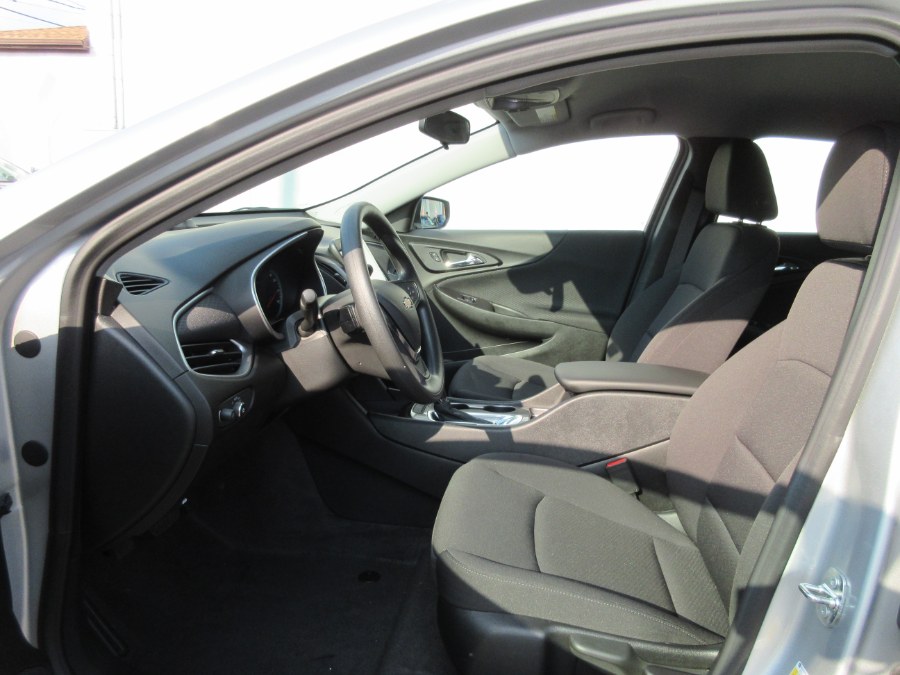Used Chevrolet Malibu 4dr Sdn LS w/1FL 2020 | Route 27 Auto Mall. Linden, New Jersey Used Chevrolet Malibu 4dr Sdn LS w/1FL 2020 | Route 27 Auto Mall. Linden, New Jersey